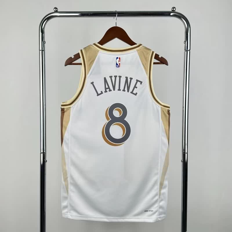 Chicago Bulls 24/25 White City Basketball Jersey (Hot Press)