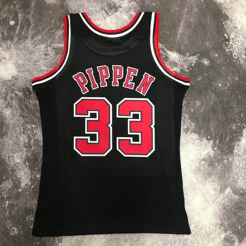 Chicago Bulls 1997/98 Black Classics Basketball Jersey (Hot Press)