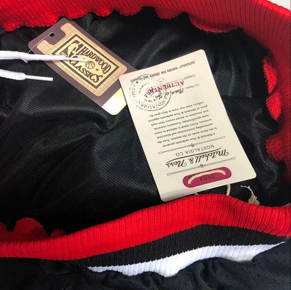 Chicago Bulls Mitchell&Ness Black Basketball Shorts 03