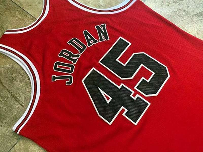 Chicago Bulls 1994/95 JORDAN #45 Red Classics Basketball Jersey (Closely Stitched)