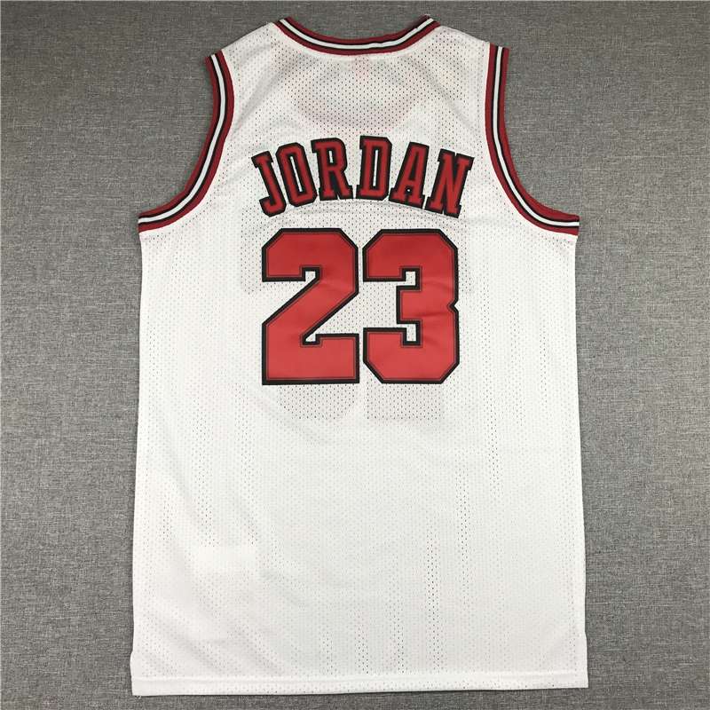 Chicago Bulls 1995/96 JORDAN #23 White Champion Classics Basketball Jersey (Stitched)