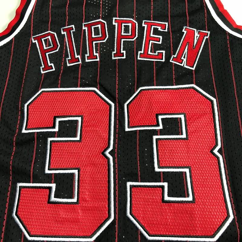 Chicago Bulls 1996/97 PIPPEN #33 Black Classics Basketball Jersey (Closely Stitched)