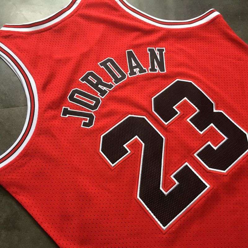 Chicago Bulls 1996/97 JORDAN #23 Red Champion Classics Basketball Jersey (Closely Stitched)