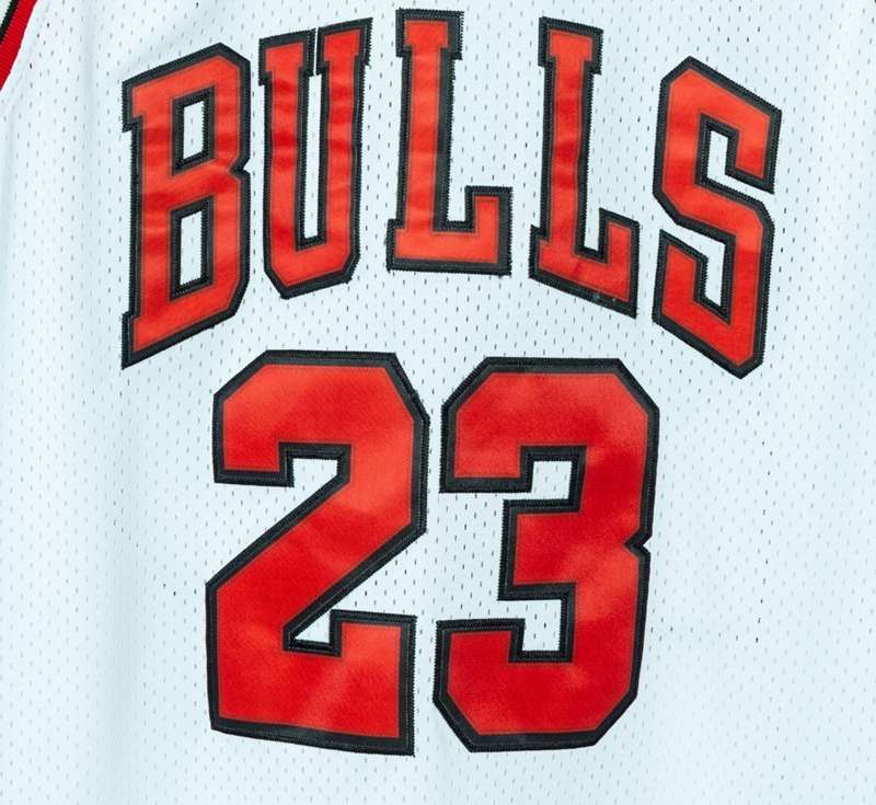 Chicago Bulls 1996/97 JORDAN #23 White Champion Classics Basketball Jersey (Stitched)