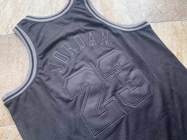 Chicago Bulls 1997/98 JORDAN #23 Black Classics Basketball Jersey 04 (Closely Stitched)