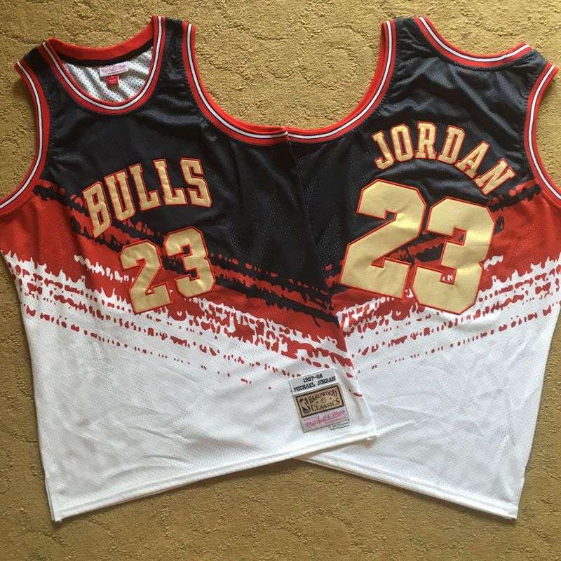 Chicago Bulls 1997/98 JORDAN #23 Black White Classics Basketball Jersey (Closely Stitched)