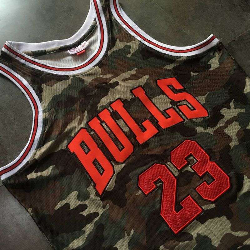 Chicago Bulls 1997/98 JORDAN #23 Camouflage Classics Basketball Jersey (Closely Stitched)