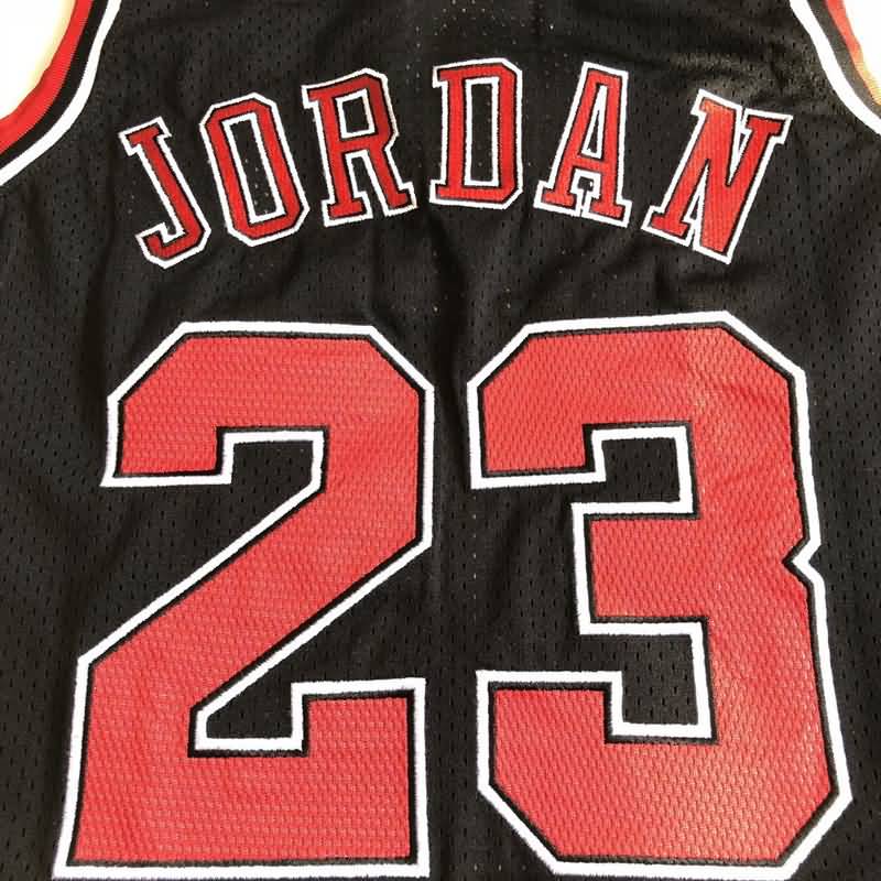 Chicago Bulls 1997/98 JORDAN #23 Black Finals Classics Basketball Jersey 02 (Closely Stitched)