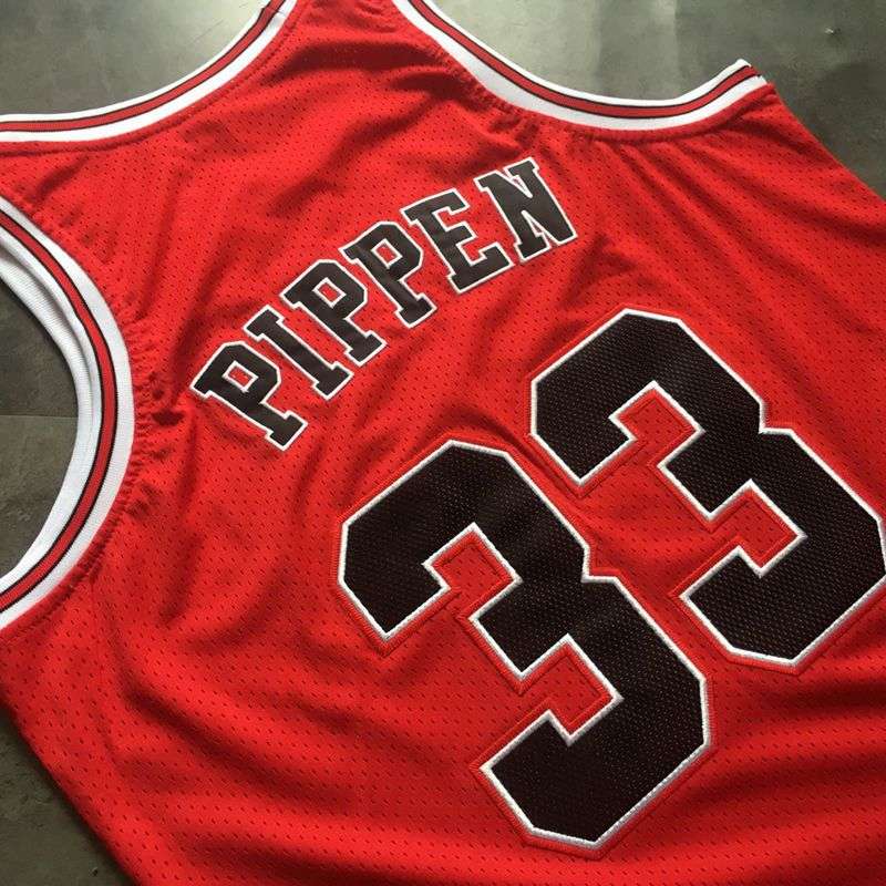 Chicago Bulls 1997/98 PIPPEN #33 Red Classics Basketball Jersey (Closely Stitched)