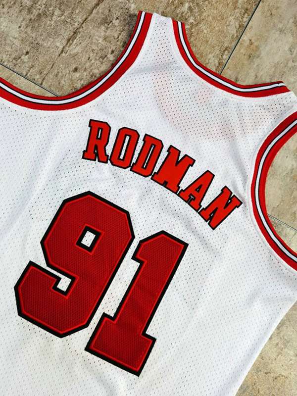 Chicago Bulls 1997/98 RODMAN #91 White Classics Basketball Jersey (Closely Stitched)