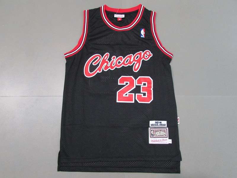 Chicago Bulls 1997/98 JORDAN #23 Black Classics Basketball Jersey 02 (Stitched)