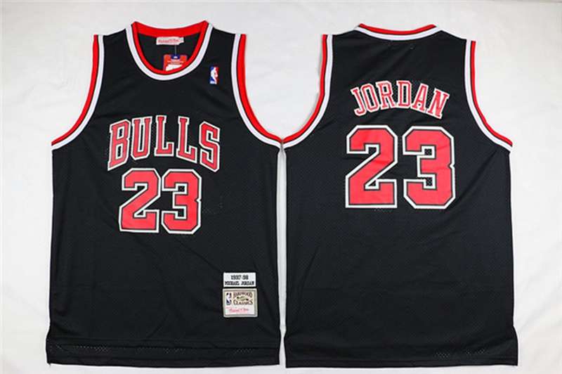 Chicago Bulls 1997/98 JORDAN #23 Black Classics Basketball Jersey 03 (Stitched)