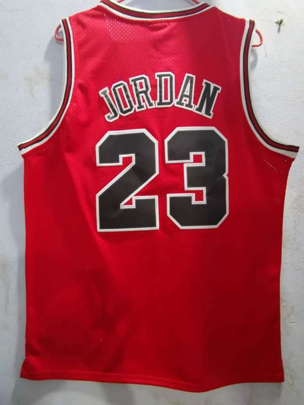 Chicago Bulls 1997/98 JORDAN #23 Red Classics Basketball Jersey (Stitched)