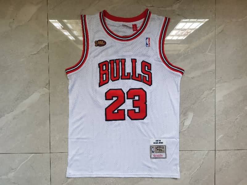 Chicago Bulls 1997/98 JORDAN #23 White Finals Classics Basketball Jersey (Stitched)