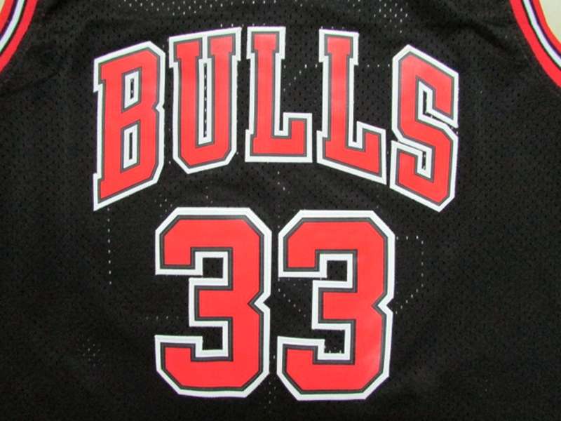 Chicago Bulls PIPPEN #33 Black Classics Basketball Jersey (Stitched)