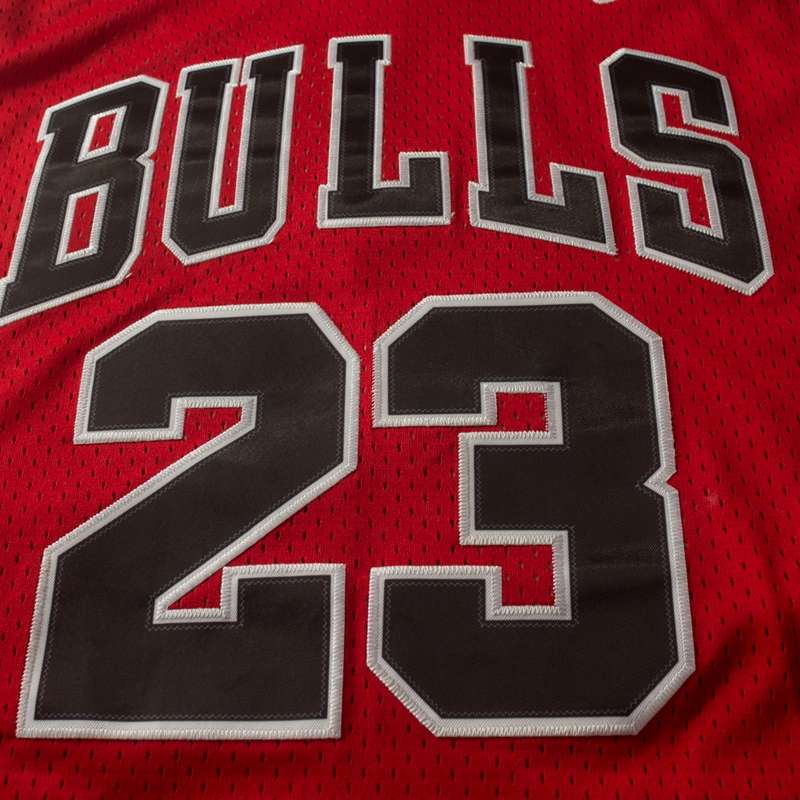 Chicago Bulls JORDAN #23 Red Classics Basketball Jersey 04 (Stitched)