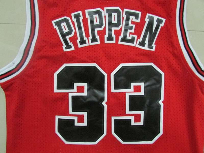 Chicago Bulls PIPPEN #33 Red Classics Basketball Jersey (Stitched)