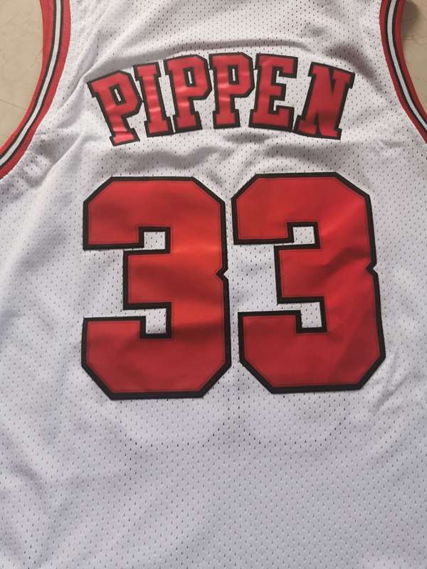 Chicago Bulls PIPPEN #33 White Classics Basketball Jersey (Stitched)