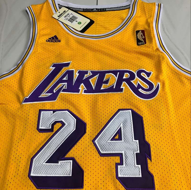 Los Angeles Lakers 1971/72 BRYANT #24 Yellow Classics Basketball Jersey (Closely Stitched)