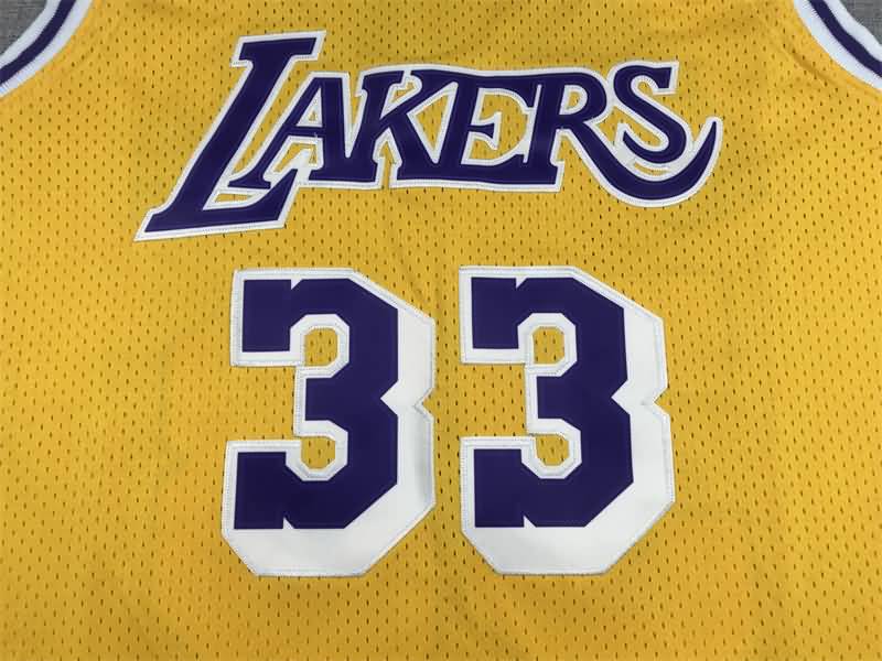 Los Angeles Lakers 1984/85 ABDUL-JABBAR #33 Yellow Classics Basketball Jersey (Stitched)