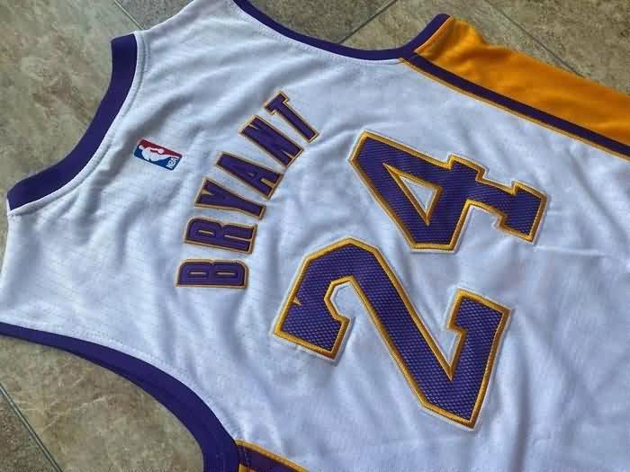 Los Angeles Lakers BRYANT #24 White Classics Basketball Jersey (Closely Stitched)