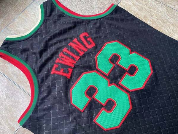 New York Knicks 1991/92 EWING #33 Black Classics Basketball Jersey (Closely Stitched)