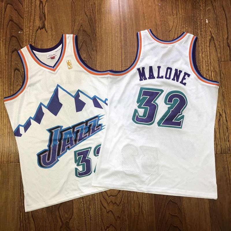 Utah Jazz 1996/97 MALONE #32 White Classics Basketball Jersey (Closely Stitched)
