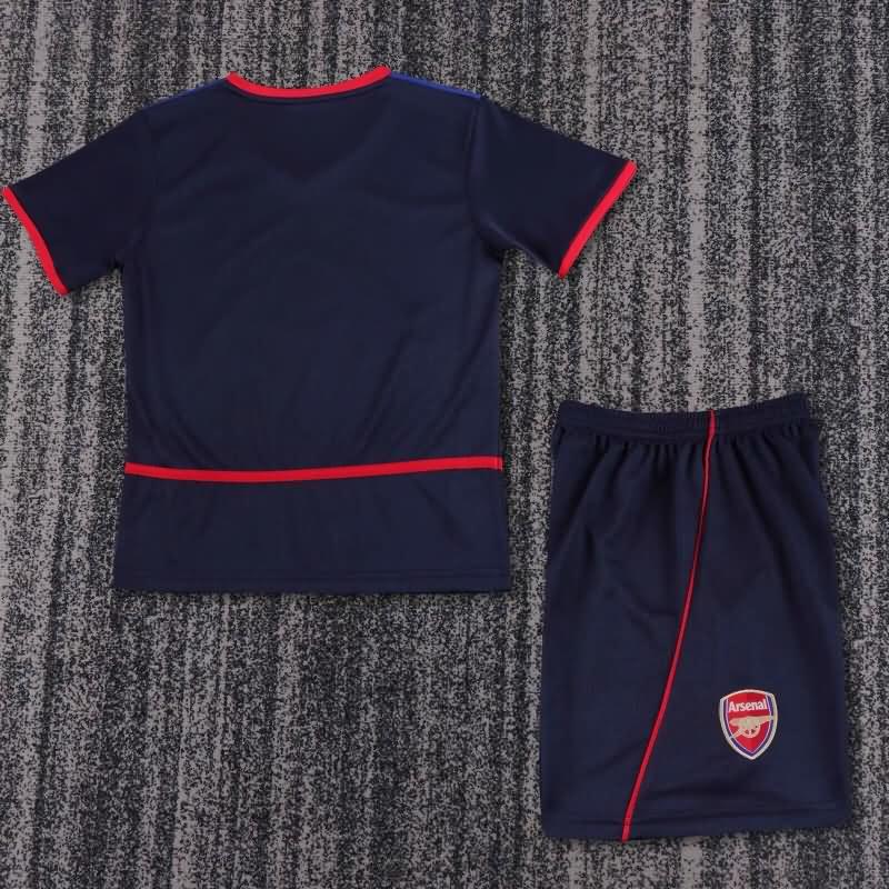 Arsenal 2002/03 Kids Away Soccer Jersey And Shorts