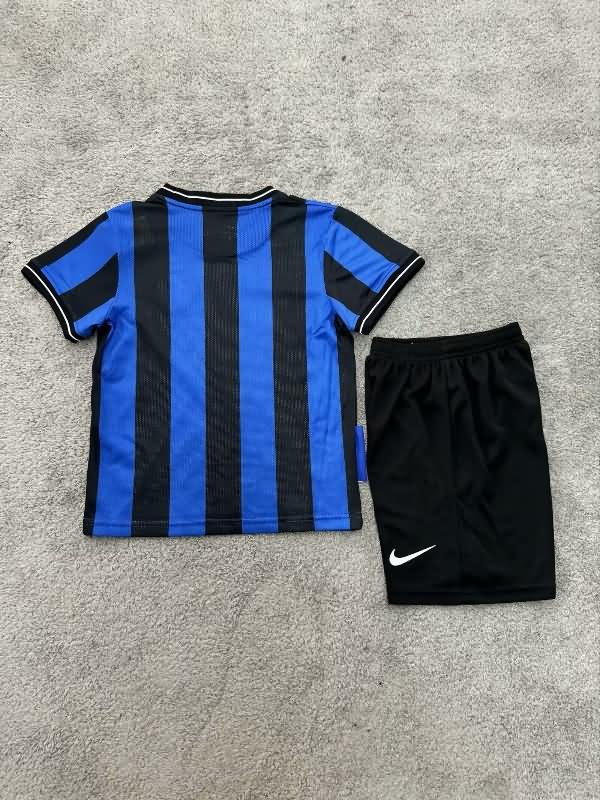 Inter Milan 2009/10 Kids Home Final Soccer Jersey And Shorts