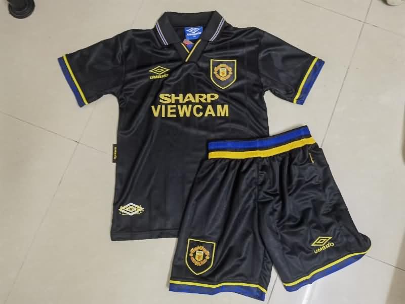 Manchester United 1993/95 Kids Away Soccer Jersey And Shorts