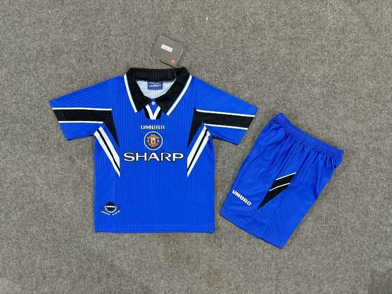 Manchester United 1996/97 Kids Away Soccer Jersey And Shorts