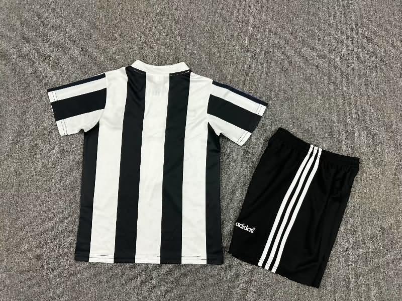 Newcastle United 1995/97 Kids Home Soccer Jersey And Shorts