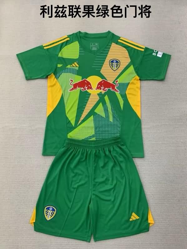 Leeds United 24/25 Goalkeeper Green Soccer Jersey