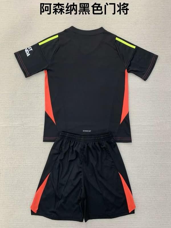 Arsenal 24/25 Kids Goalkeeper Black Soccer Jersey And Shorts