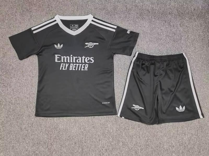 Arsenal 24/25 Kids Goalkeeper Black Soccer Jersey And Shorts 02