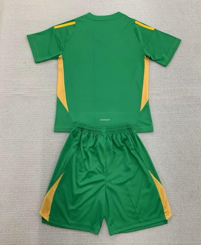 Italy 2024 Kids Goalkeeper Green Soccer Jersey And Shorts