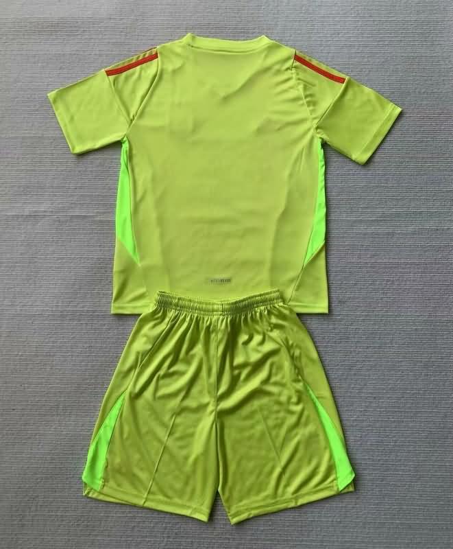 Italy 2024 Kids Goalkeeper Yellow Soccer Jersey And Shorts