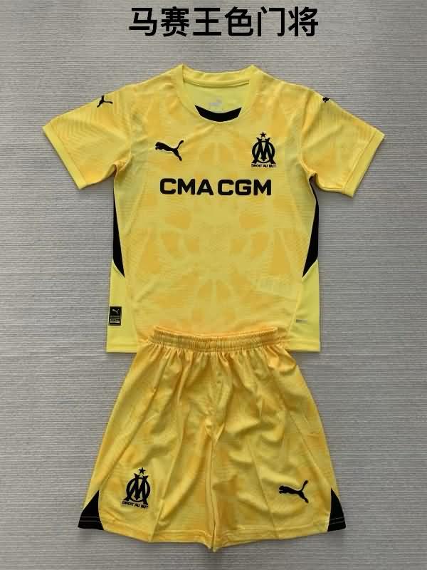 Marseilles 24/25 Kids Goalkeeper Yellow Soccer Jersey And Shorts