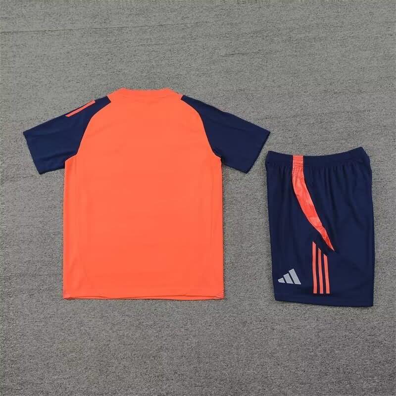 AAA(Thailand) Manchester United 24/25 Orange Soccer Training Sets