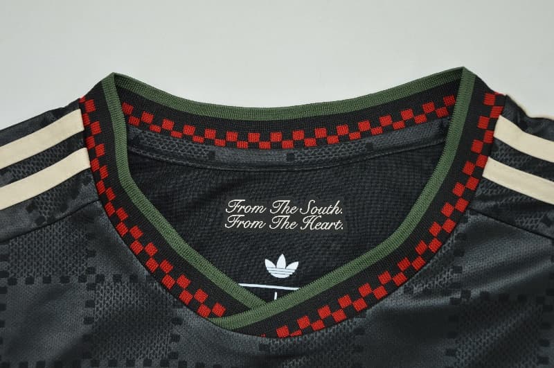AAA(Thailand) Bayern Munich 25/26 Third Long Sleeve Soccer Jersey