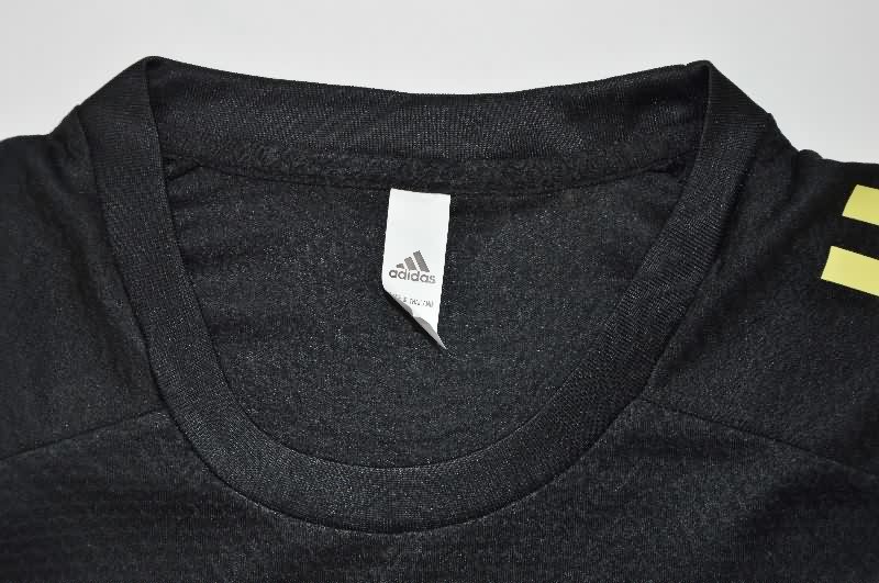 AAA(Thailand) Juventus 25/26 Training Soccer Jersey 06