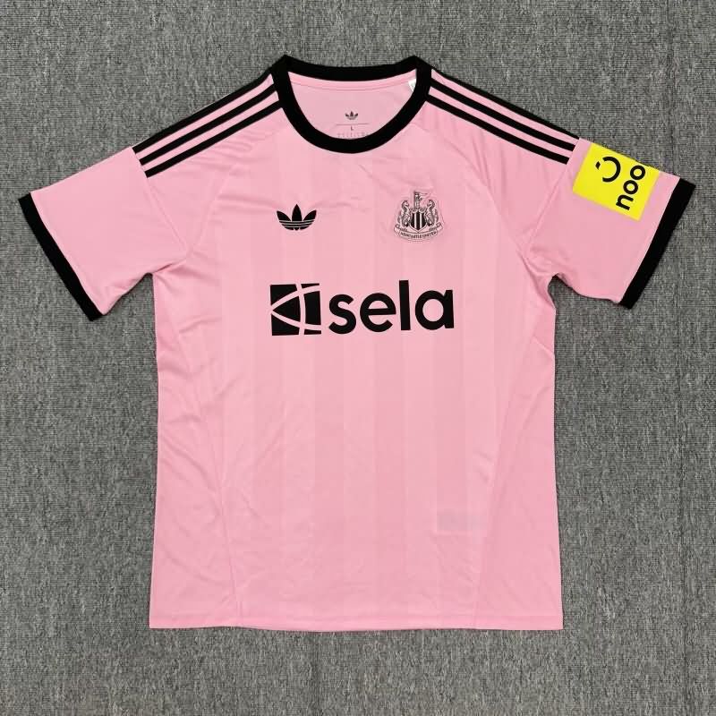AAA(Thailand) Newcastle United 25/26 Goalkeeper Pink Soccer Jersey AAA(Thailand) Newcastle United 25/26 Goalkeeper Pink Soccer Jersey