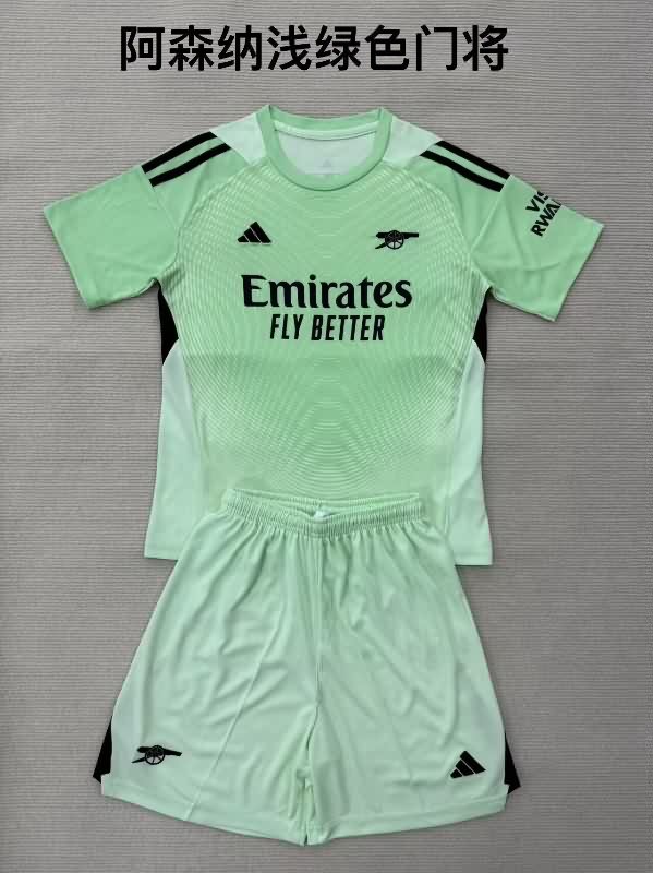 Arsenal 25/26 Kids Goalkeeper Green Soccer Jersey And Shorts 02 Arsenal 25/26 Kids Goalkeeper Green Soccer Jersey And Shorts 02