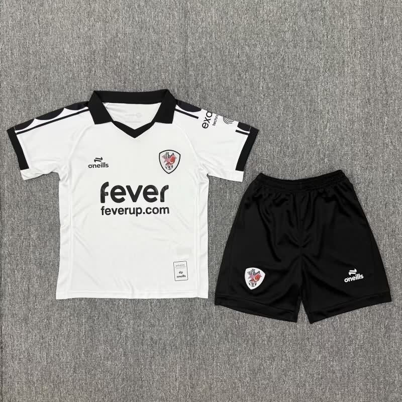 Bristol City 25/26 Kids Away Soccer Jersey And Shorts Bristol City 25/26 Kids Away Soccer Jersey And Shorts