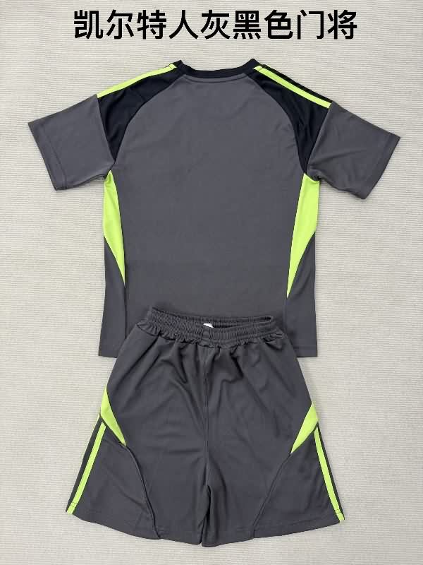 Celtic 25/26 Kids Goalkeeper Black Soccer Jersey And Shorts