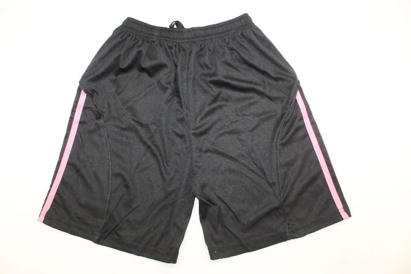 Juventus 25/26 Kids Home Soccer Jersey And Shorts