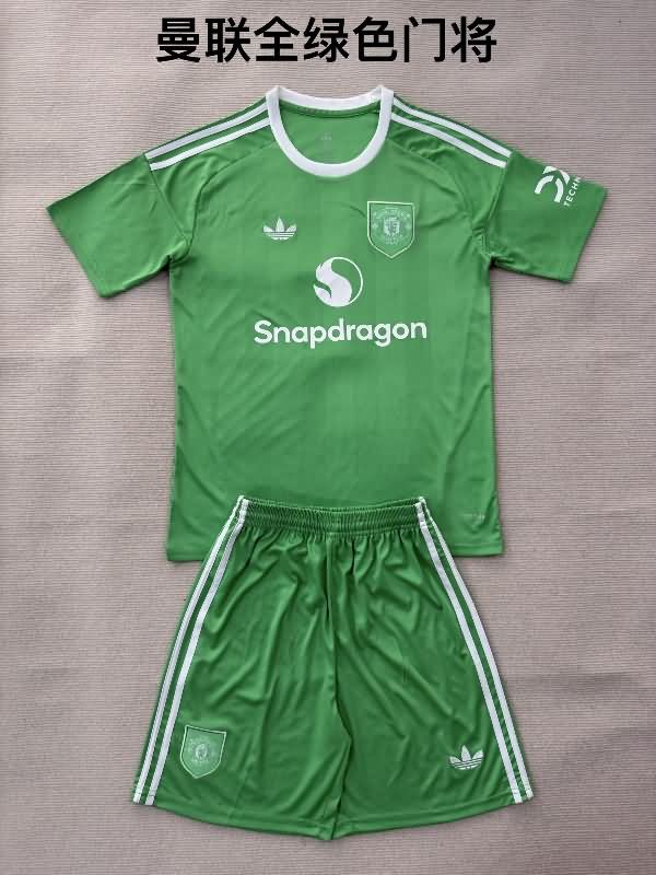 Manchester United 25/26 Kids Goalkeeper Green Soccer Jersey And Shorts Manchester United 25/26 Kids Goalkeeper Green Soccer Jersey And Shorts