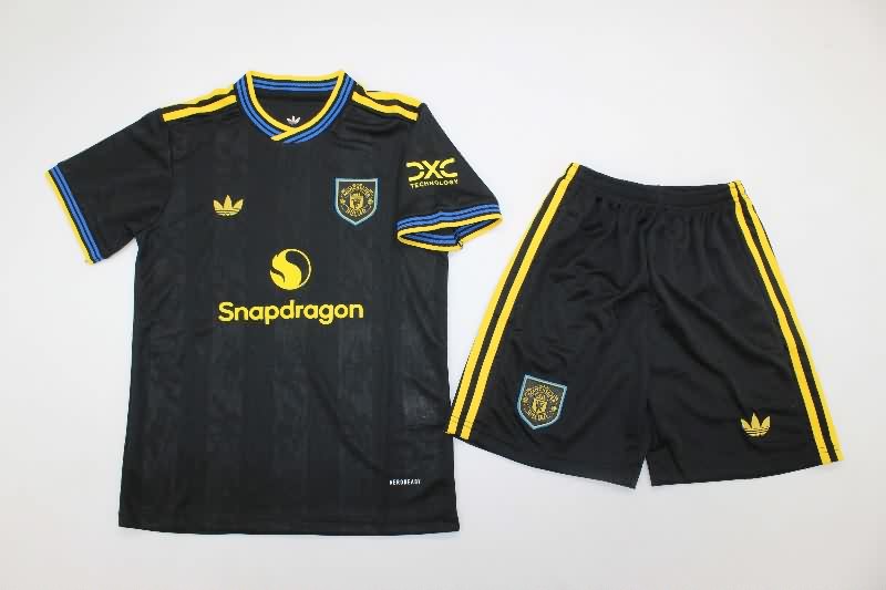 Manchester United 25/26 Kids Third Soccer Jersey And Shorts Manchester United 25/26 Kids Third Soccer Jersey And Shorts