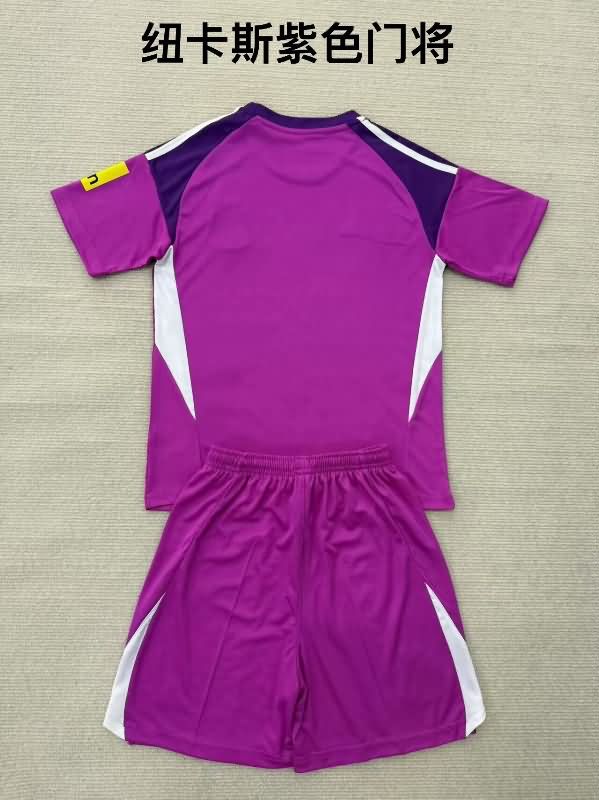 Newcastle United 25/26 Kids Goalkeeper Purple Soccer Jersey And Shorts