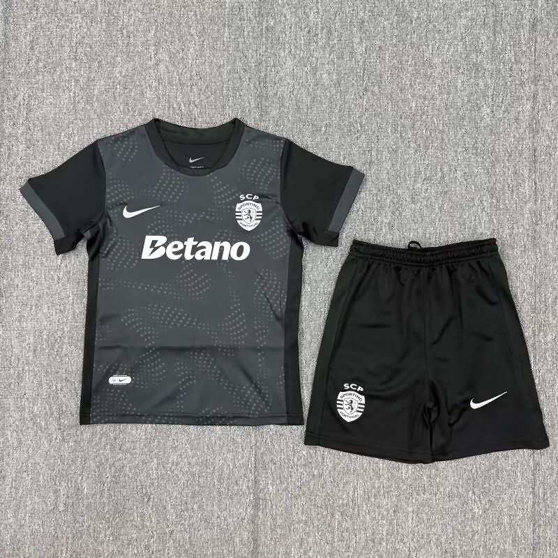 Sporting Lisbon 25/26 Kids Goalkeeper Black Soccer Jersey And Shorts 02 Sporting Lisbon 25/26 Kids Goalkeeper Black Soccer Jersey And Shorts 02